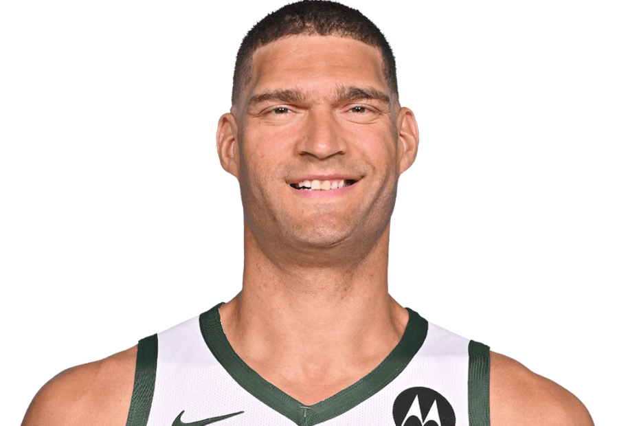 Brook Lopez NBA Player Milwaukee Bucks